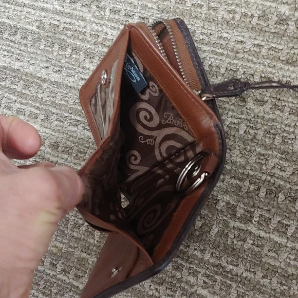 Brighton leather wallet - Picture 10 of 16